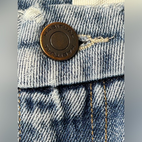 Habitual Girl High Rise Wide Leg Crop Distressed Denim Jeans Sz 16 - Picture 2 of 11